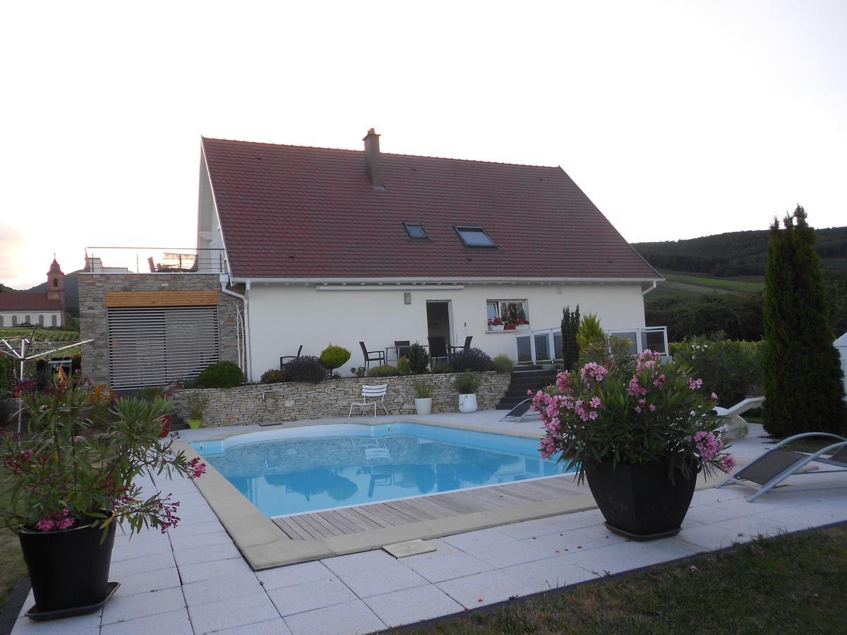 Au Coeur Du Vignoble Bed & Breakfast Orschwiller Exterior photo